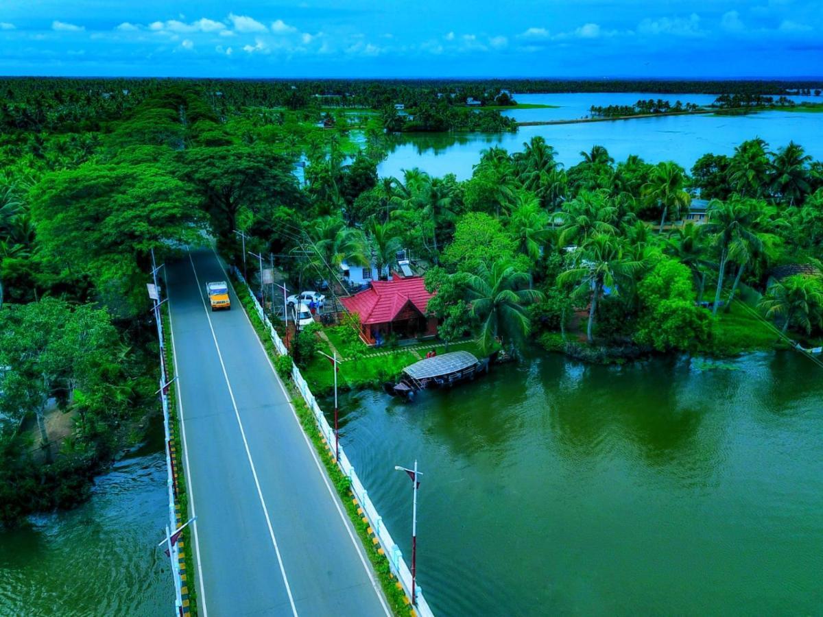 库玛拉孔 Little Chembaka旅馆 外观 照片