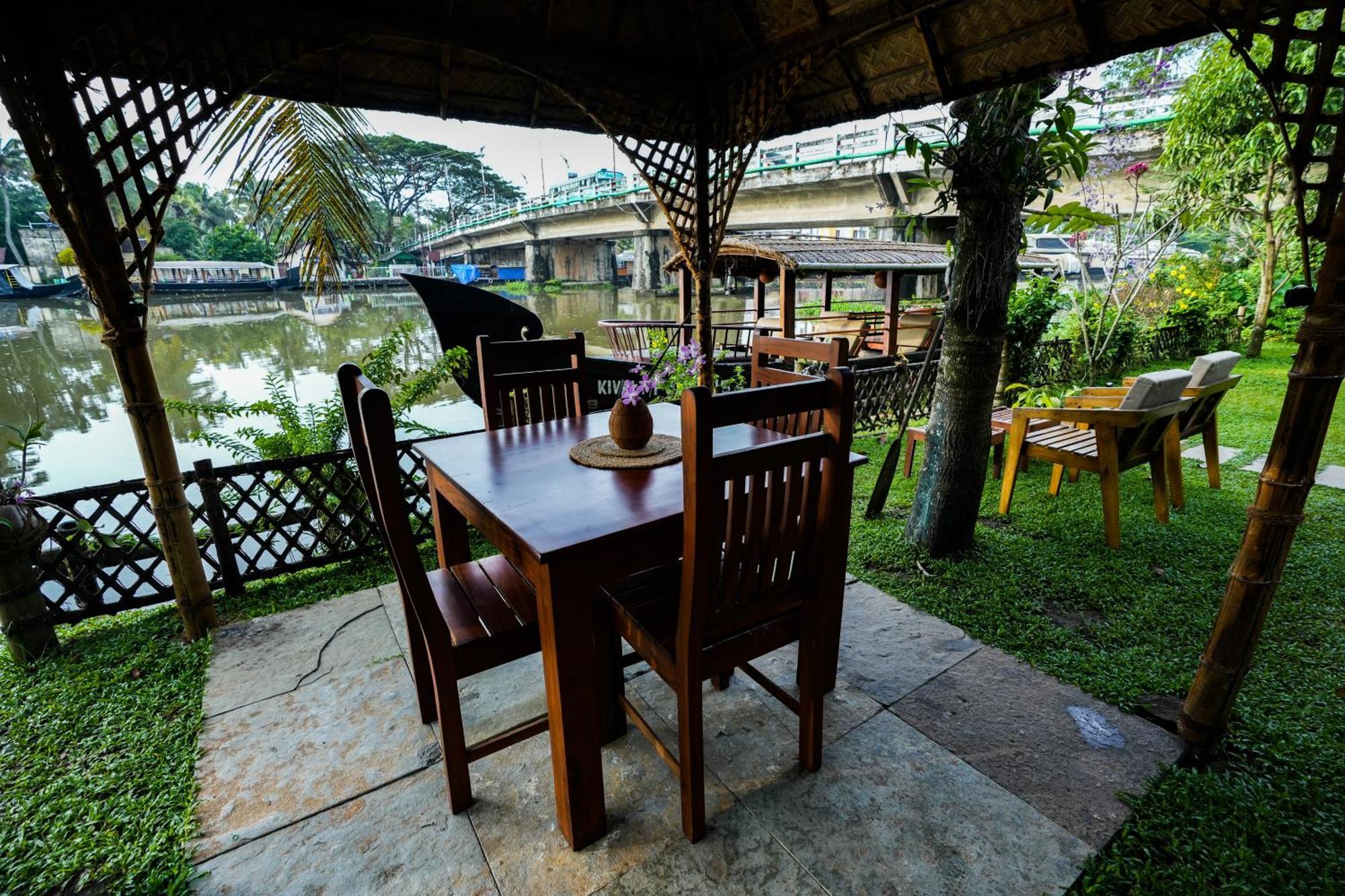 库玛拉孔 Little Chembaka旅馆 外观 照片